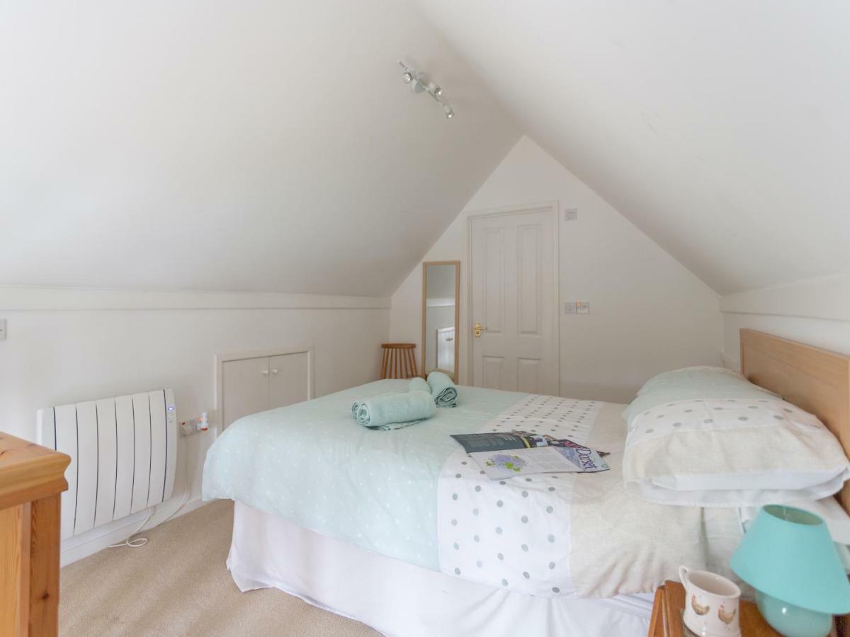 Little England Cottage Milborne Saint Andrew エクステリア 写真