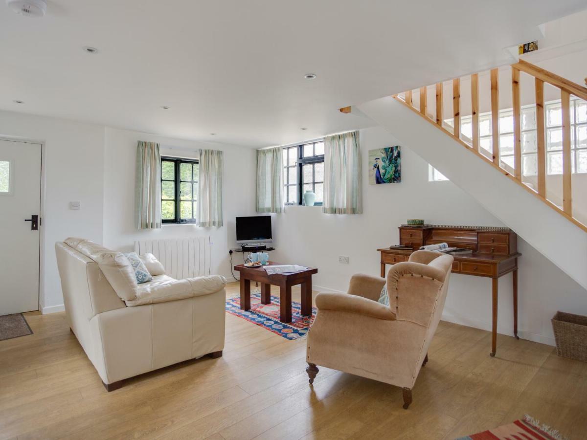 Little England Cottage Milborne Saint Andrew エクステリア 写真